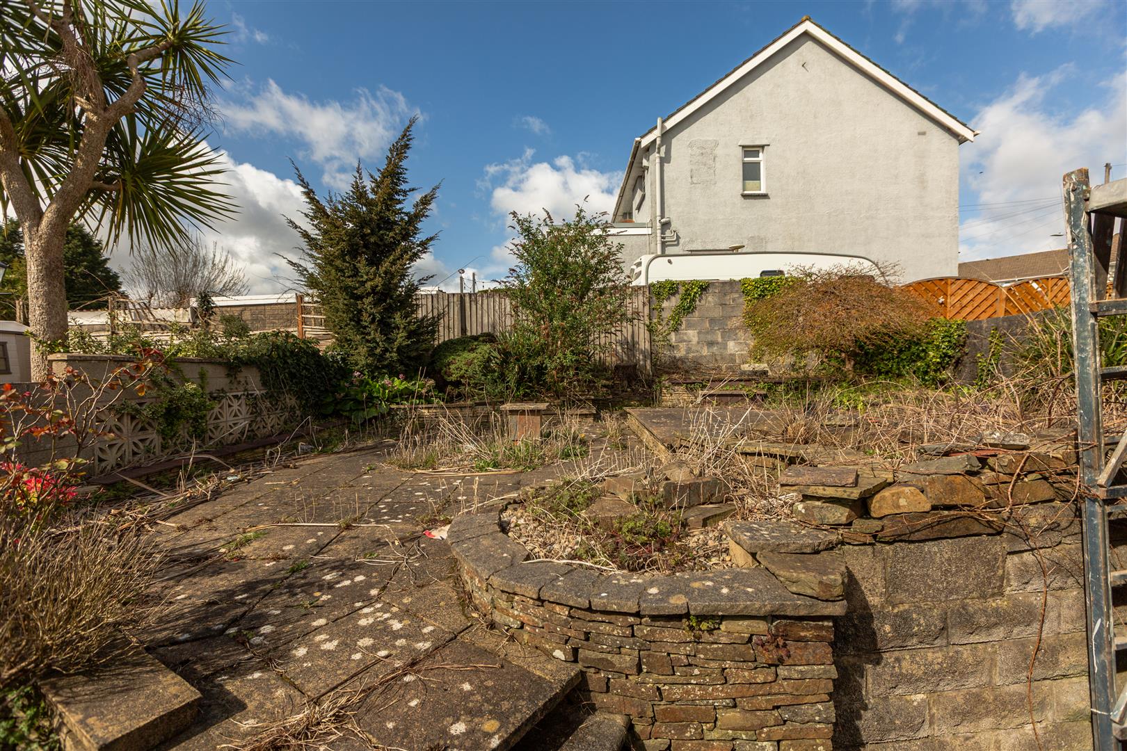 Vicarage Lane, Cwmdu, Swansea, SA5 8EU